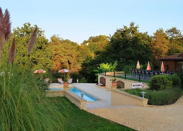 D'hotes Les Peyrouses Guest house Sarlat-la-Caneda