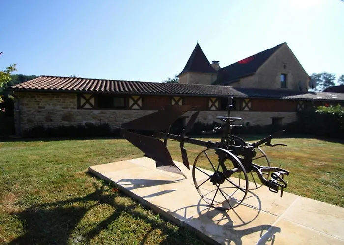 D'hotes Les Peyrouses